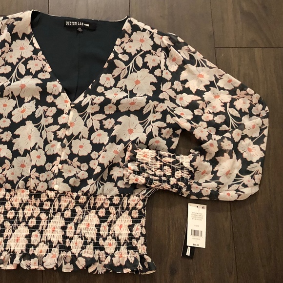 Design Lab chiffon blouse with ruched waist and cuffs - Picture 3 of 13